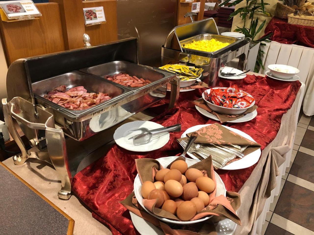 米拉蒙缇大酒店 帕苏德尔托纳莱 外观 照片
